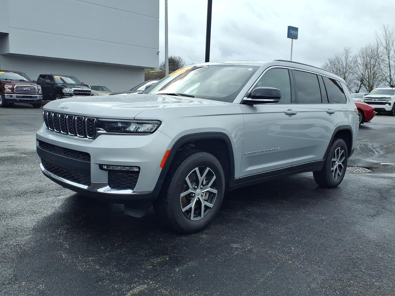 2025 JEEP Grand Cherokee L
