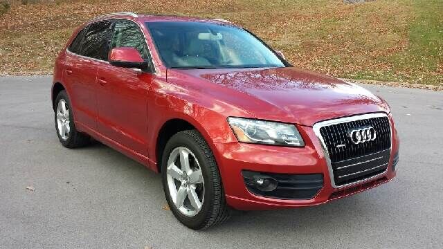 2009 AUDI Q5