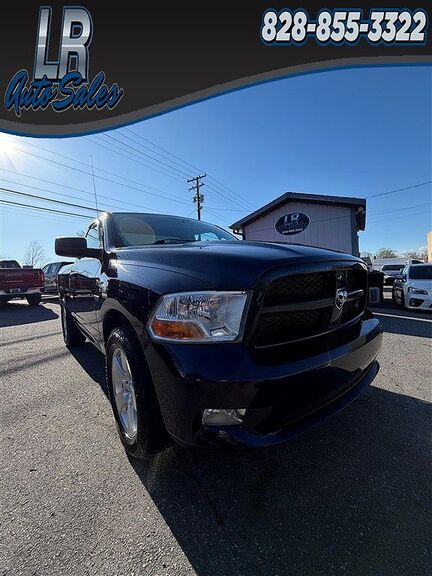 2012 DODGE Ram