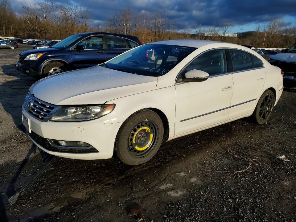 2013 VOLKSWAGEN Passat
