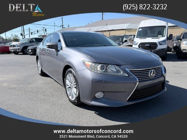 2013 LEXUS ES