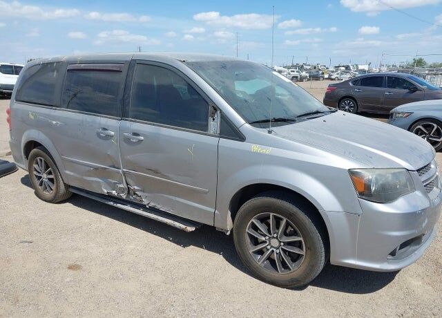 2017 DODGE Grand Caravan