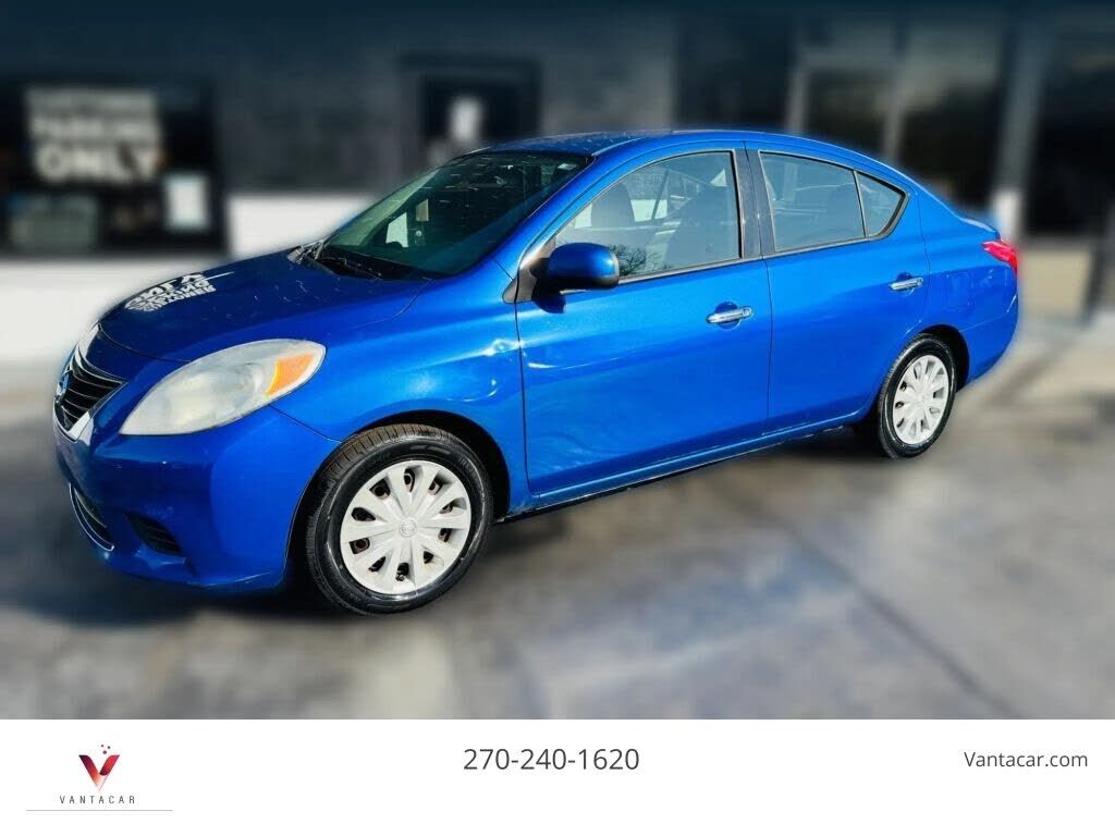 2014 NISSAN Versa