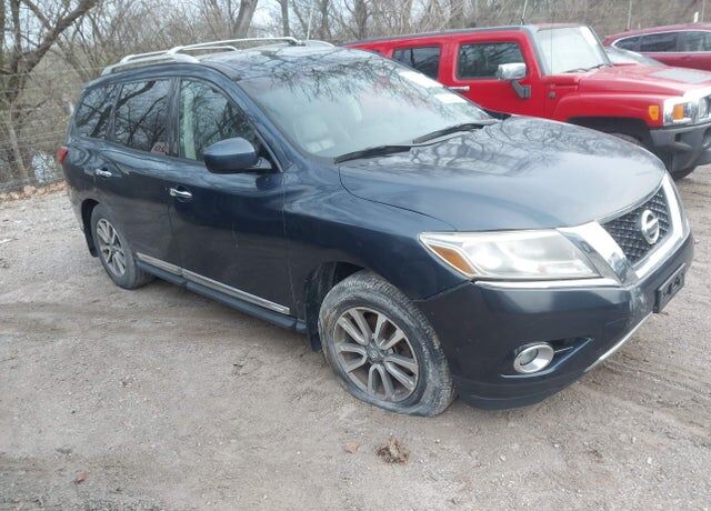 2013 NISSAN Pathfinder
