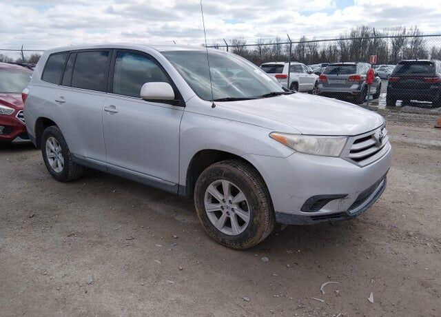 2012 TOYOTA Highlander