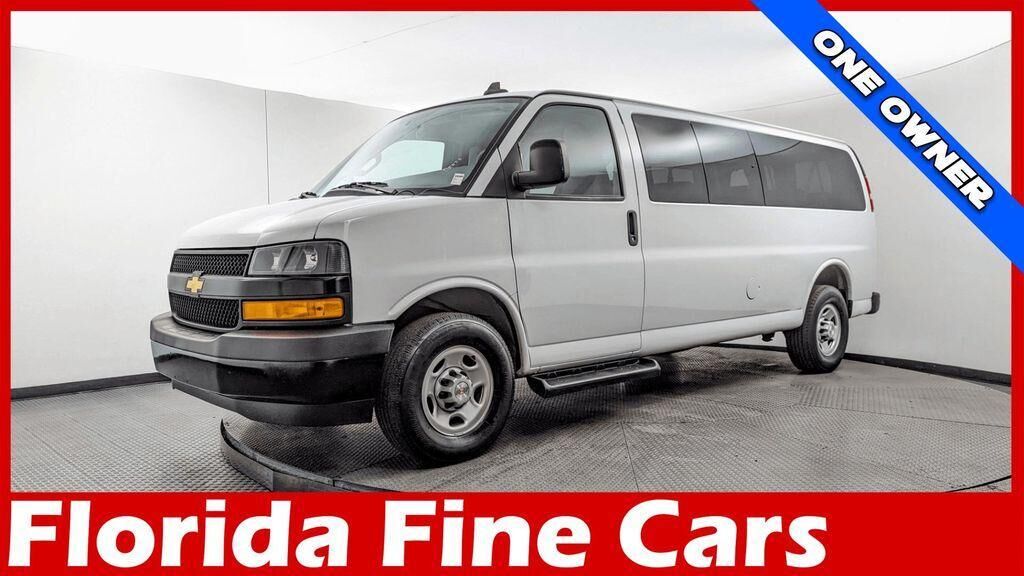 2023 CHEVROLET Express