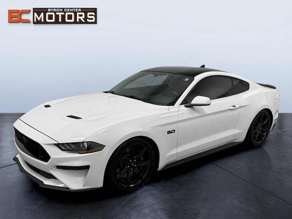 2020 FORD Mustang