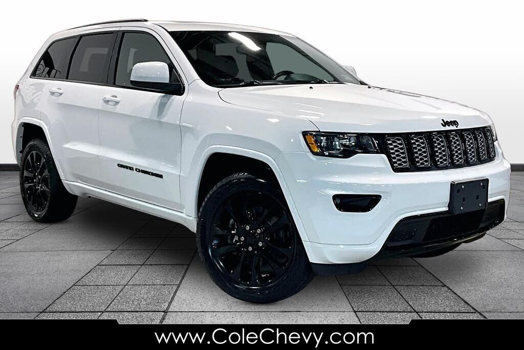 2022 JEEP Grand Cherokee