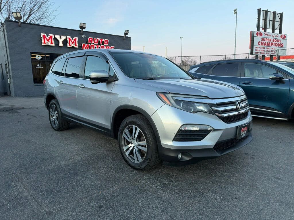2017 HONDA Pilot