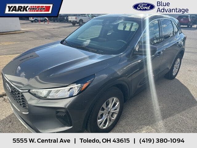 2023 FORD Escape