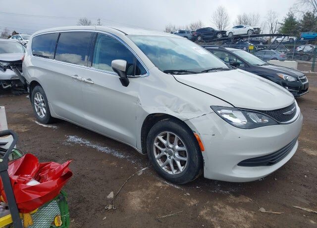 2017 CHRYSLER Pacifica