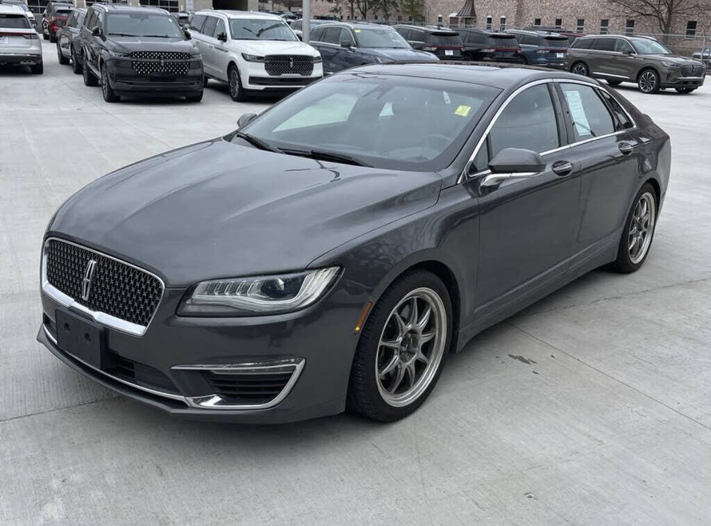 2017 LINCOLN MKZ