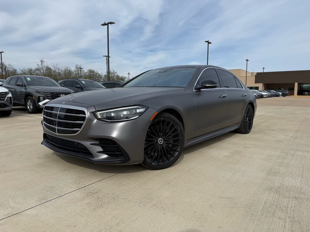 2022 MERCEDES-BENZ S-Class