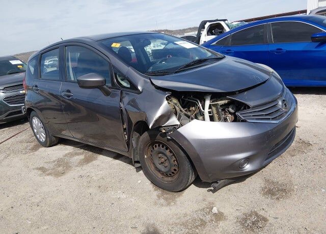 2016 NISSAN Versa