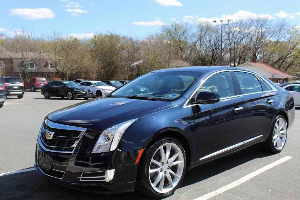 2017 CADILLAC XTS