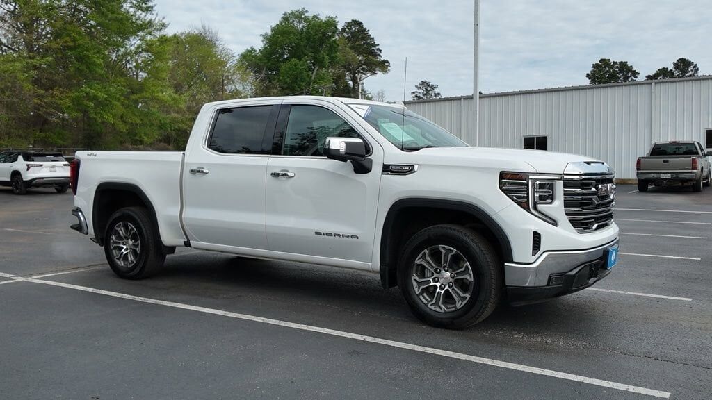 2025 GMC Sierra