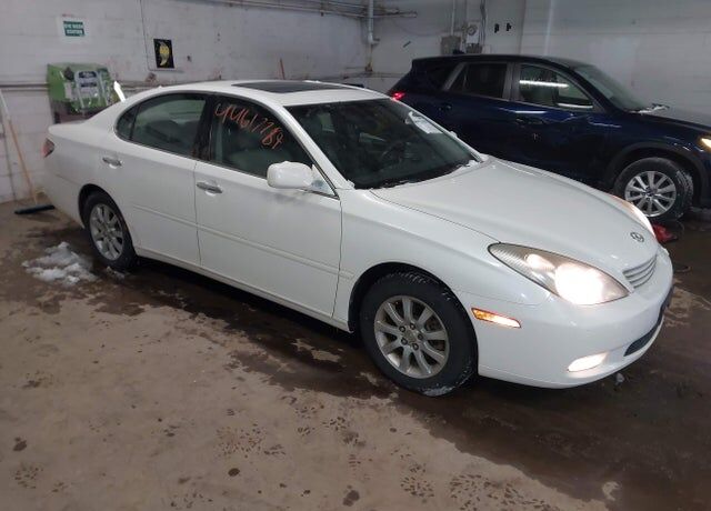 2002 LEXUS ES