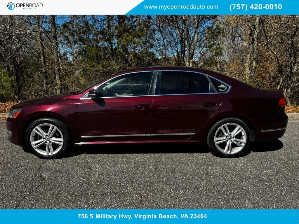 2014 VOLKSWAGEN Passat