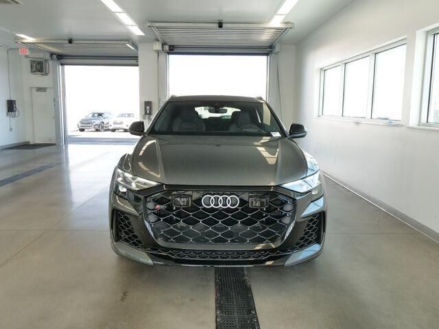 2026 Audi RS Q8