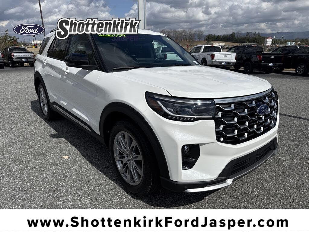 2025 FORD Explorer