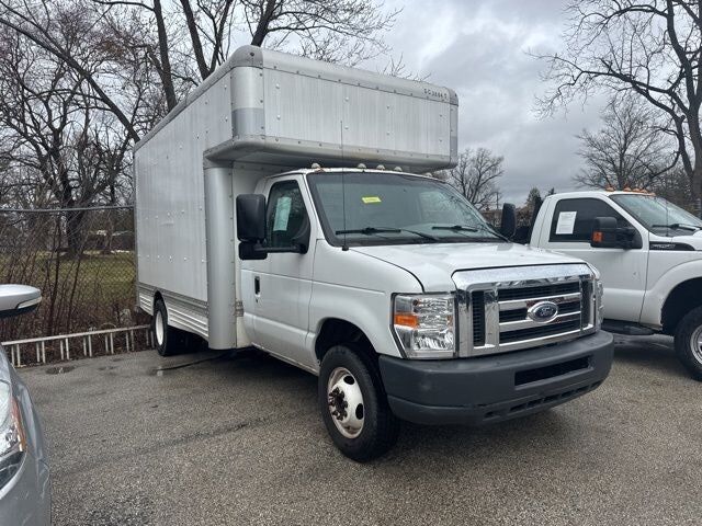 2008 FORD E-450