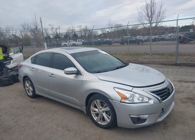 2015 NISSAN Altima