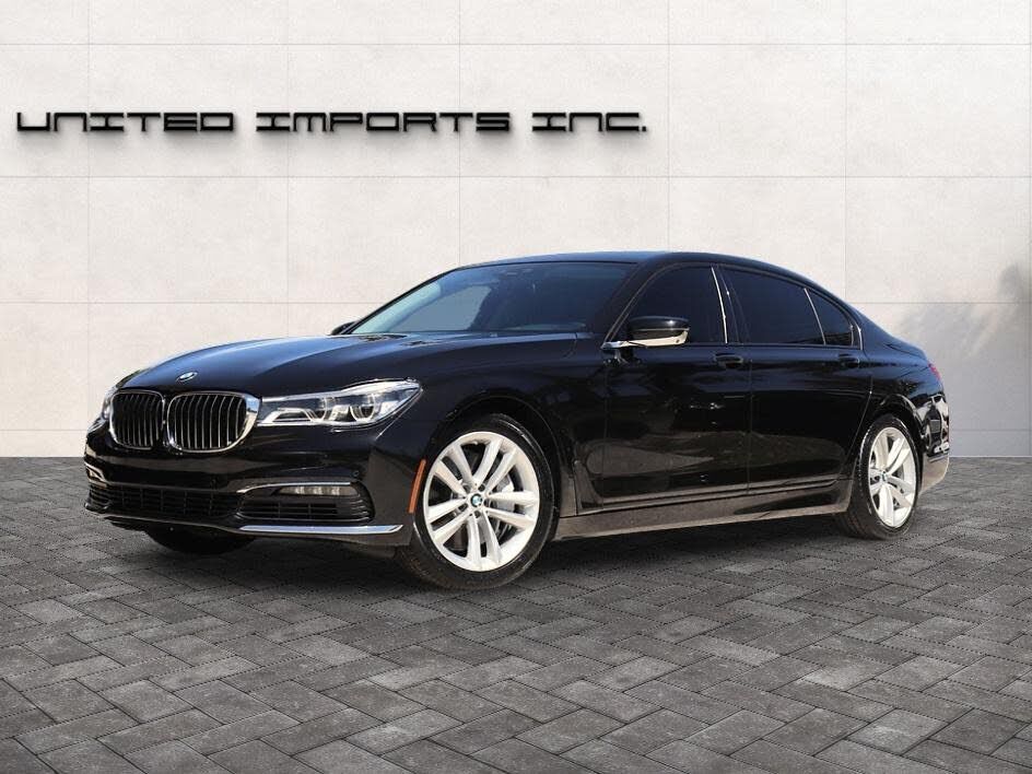BMW 750i / B7