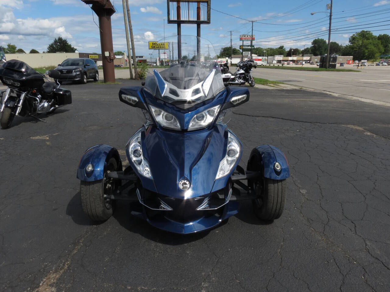 2010 CAN-AM Spyder
