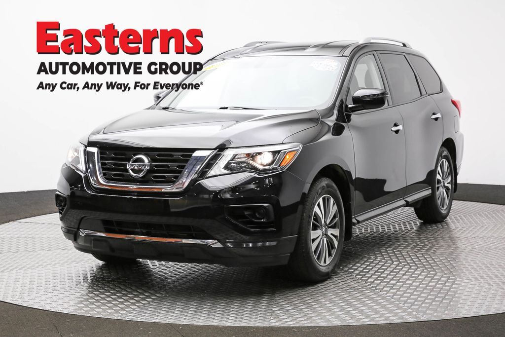 2020 NISSAN Pathfinder