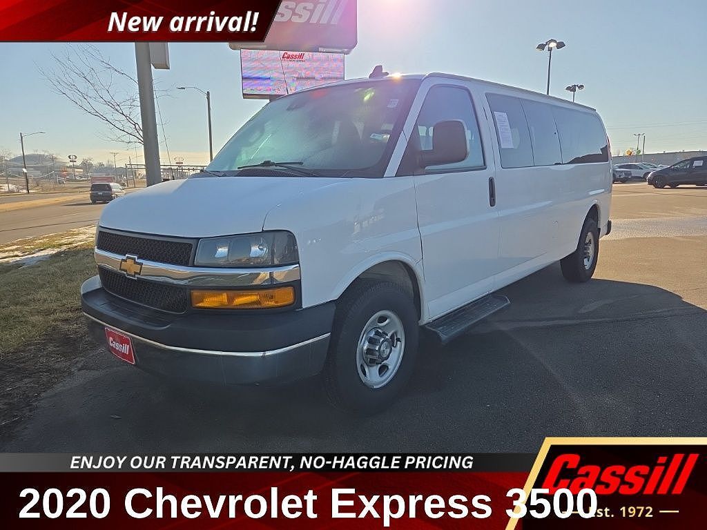 2020 CHEVROLET Express