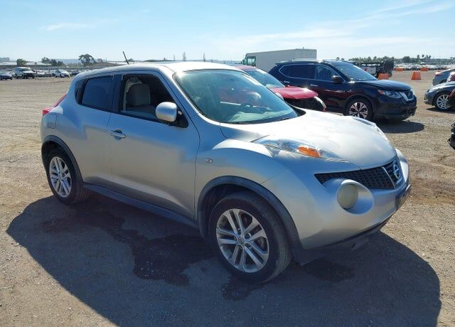 2011 NISSAN Juke