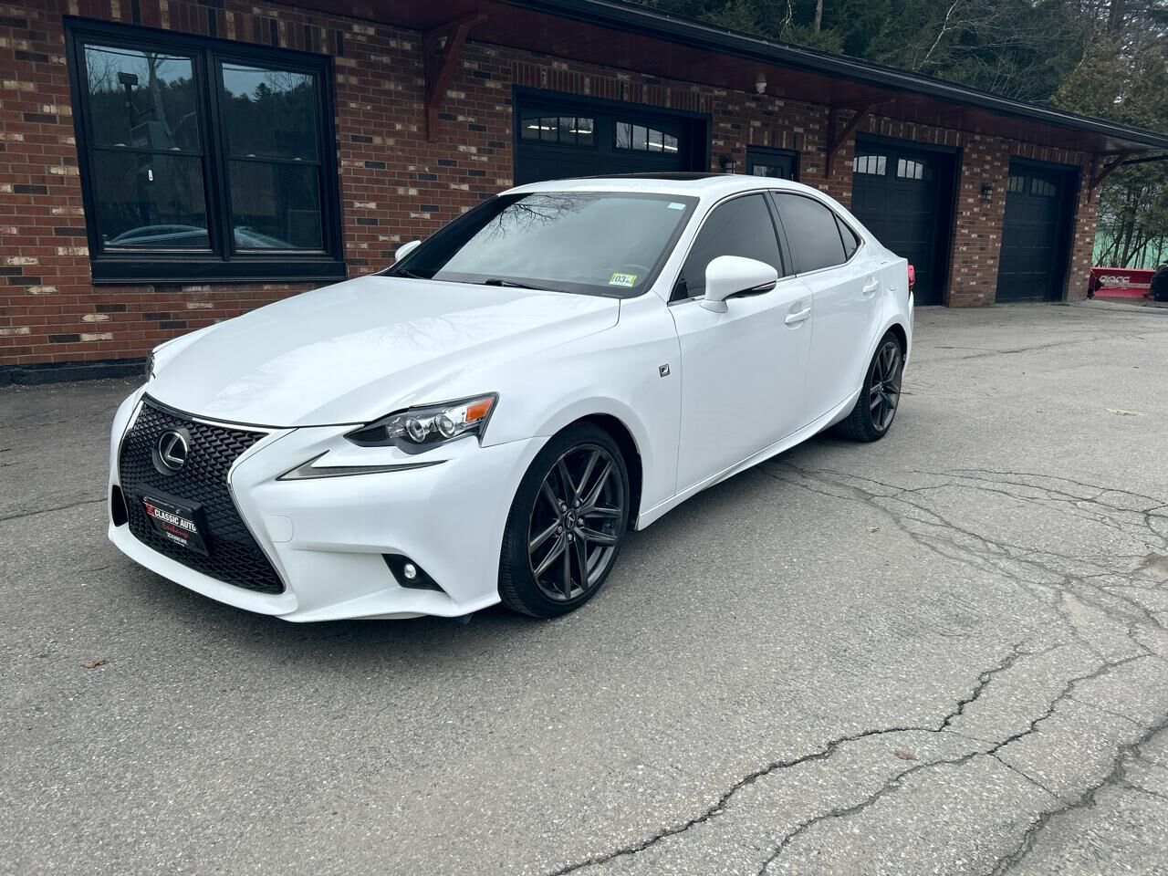 2014 LEXUS IS