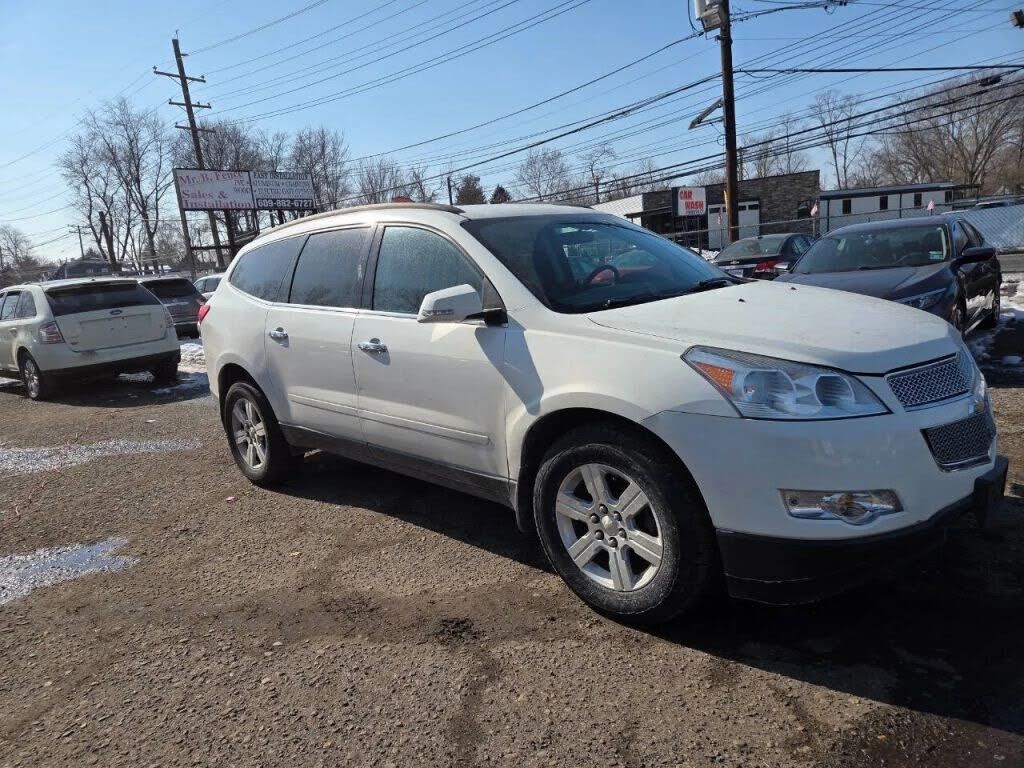 2011 CHEVROLET Traverse