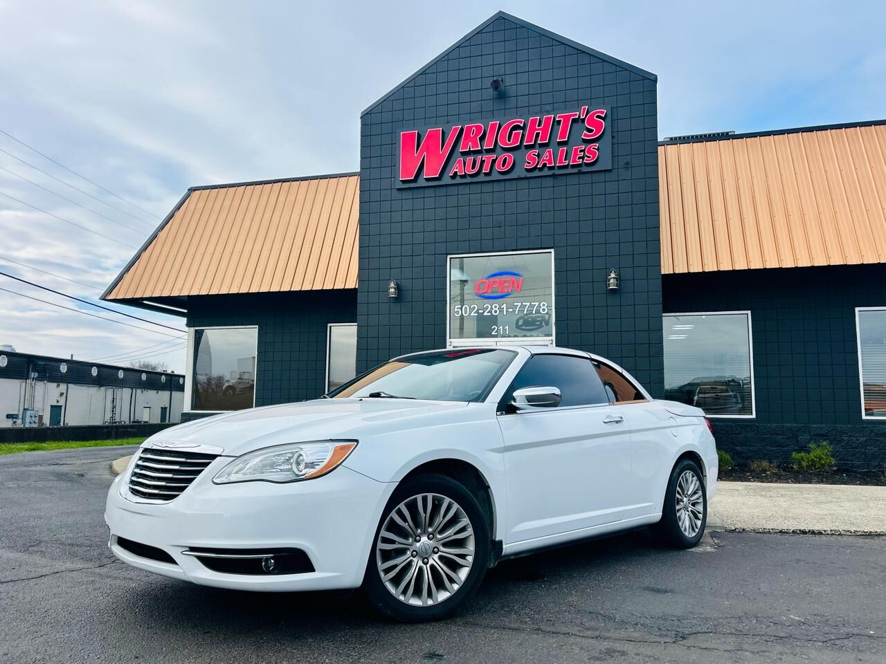 2013 CHRYSLER 200