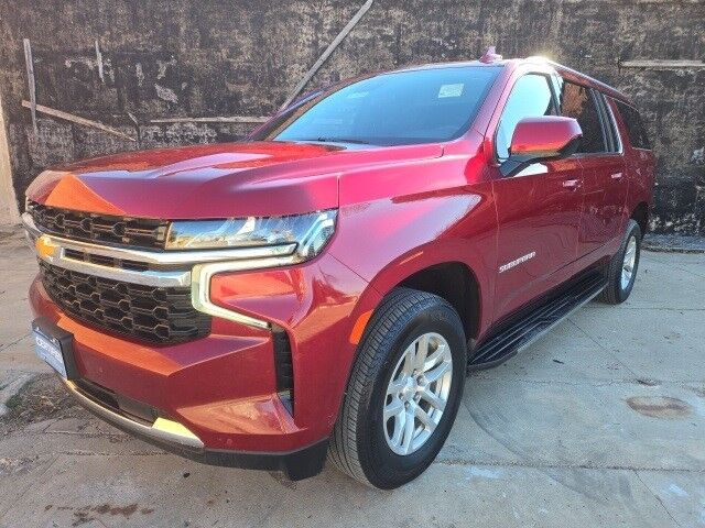 2023 CHEVROLET Suburban