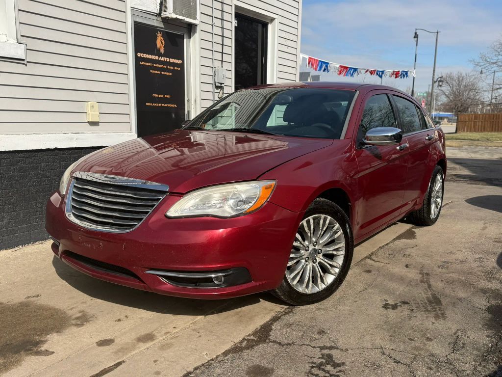 2011 CHRYSLER 200