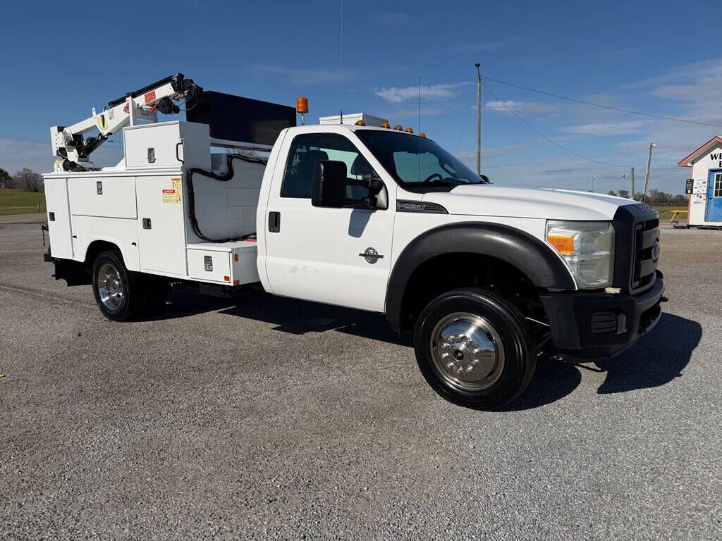 2013 FORD F-550