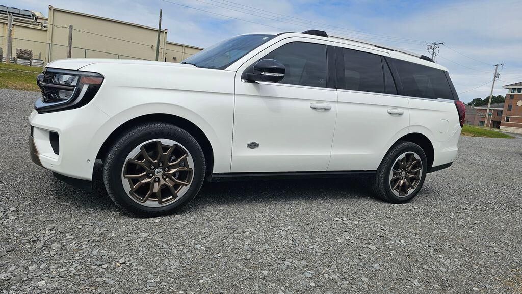 2025 FORD Expedition