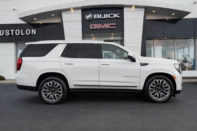 2023 GMC Yukon