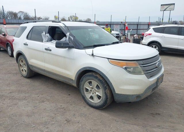 2014 FORD Explorer