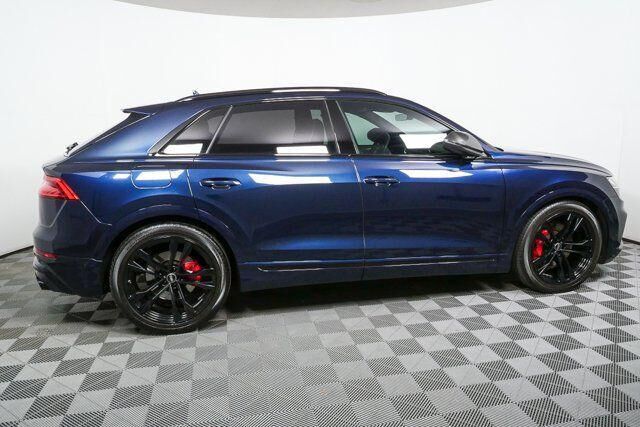 2023 Audi SQ8