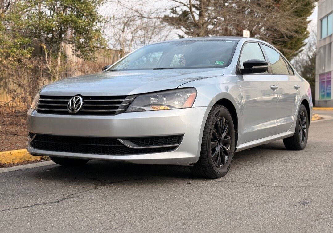 2015 VOLKSWAGEN Passat