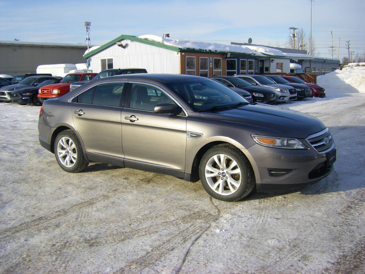 2011 FORD Taurus