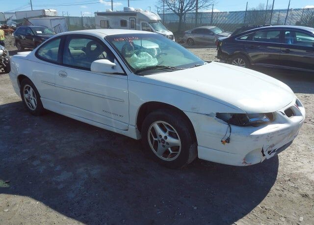 2002 PONTIAC Grand Prix