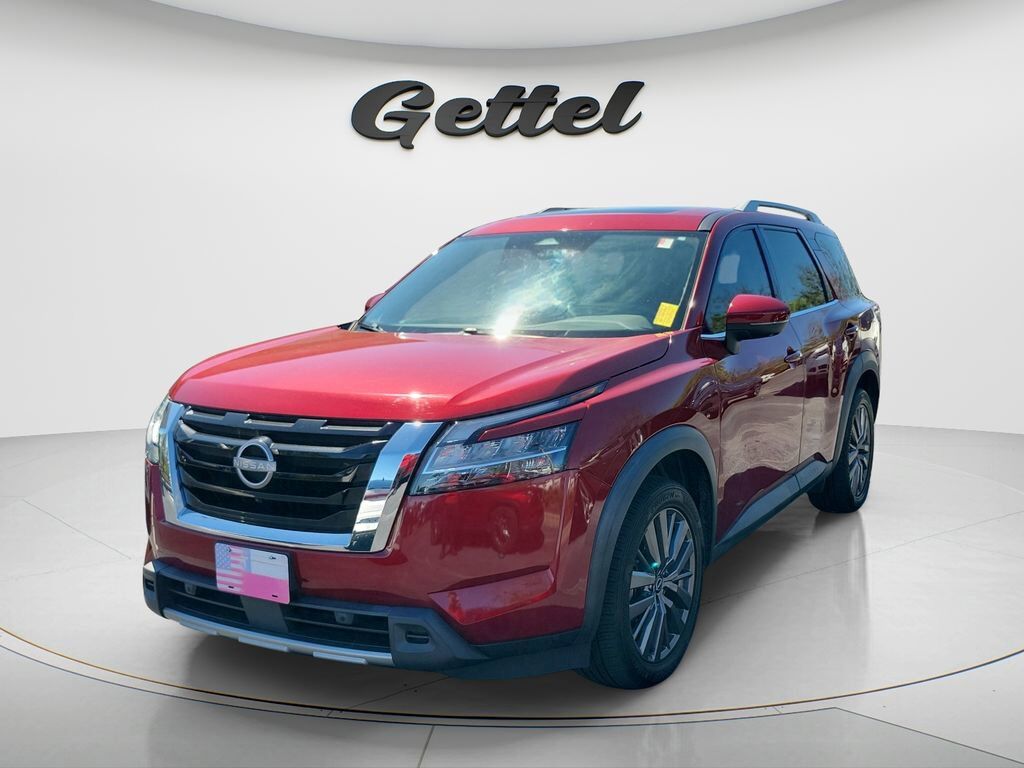 2023 NISSAN Pathfinder