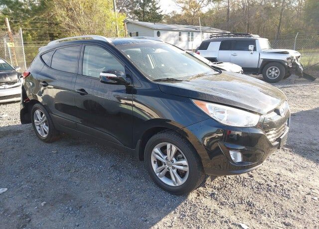 2013 HYUNDAI Tucson