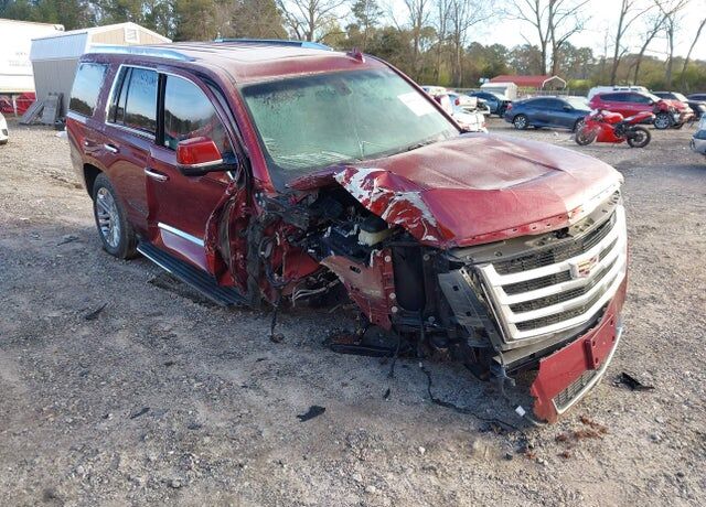 2017 CADILLAC Escalade