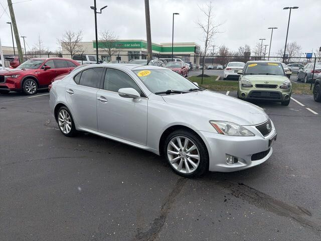 2010 LEXUS IS