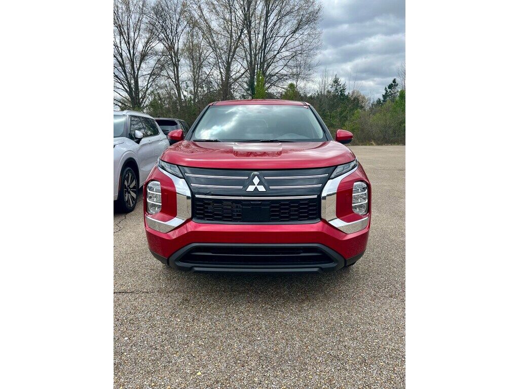 2026 MITSUBISHI Outlander