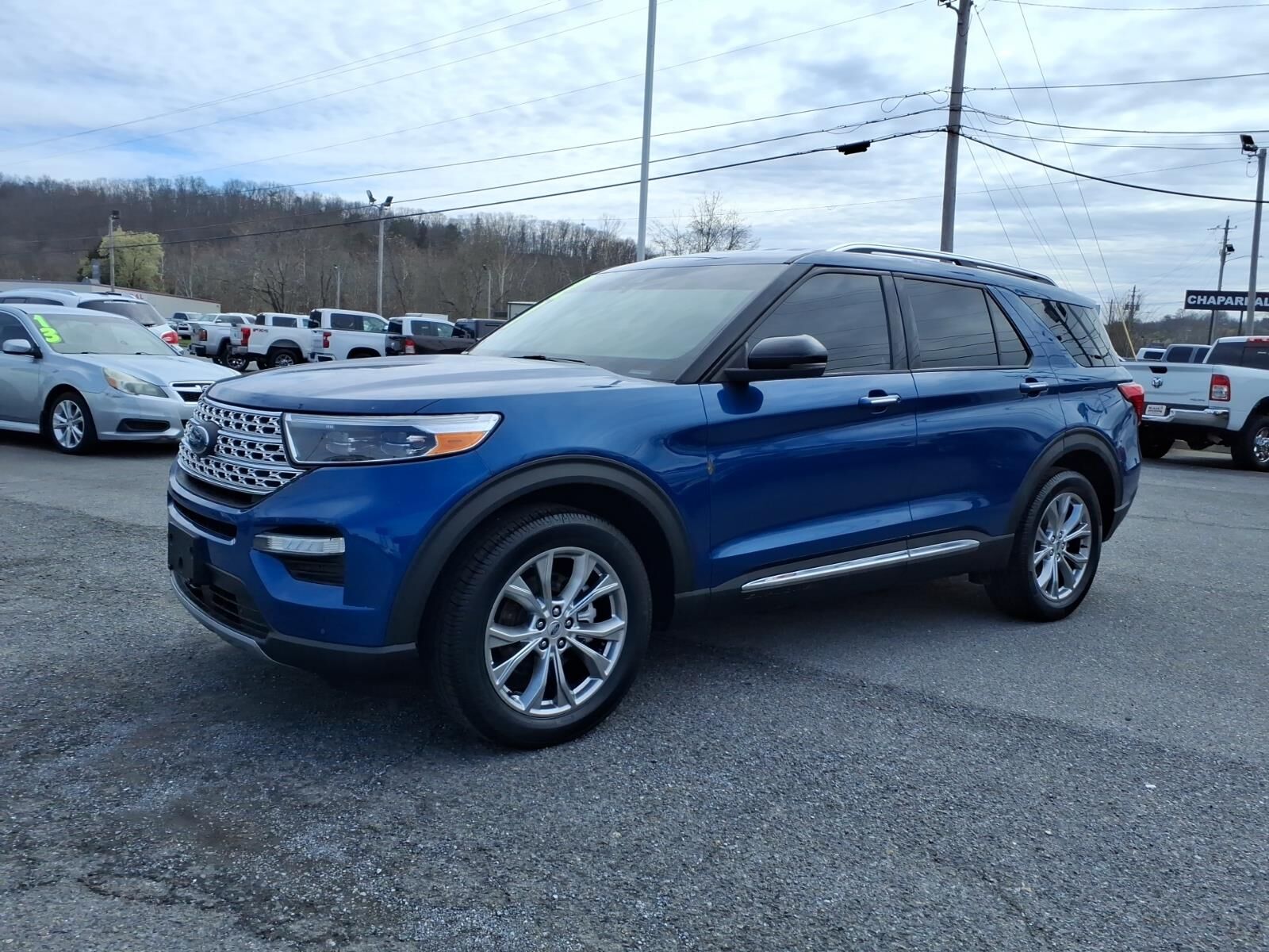 2021 FORD Explorer